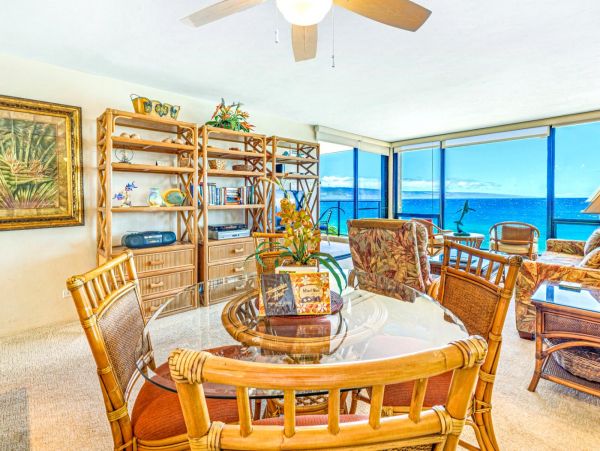 Oceanfront Kaanapali Vacation Condo One Bedroom