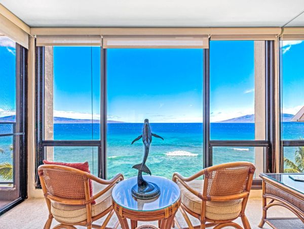 Oceanfront Kaanapali Vacation Condo One Bedroom