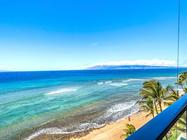 Oceanfront Kaanapali Vacation Condo One Bedroom