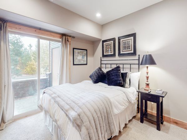 Lake Tahoe North Shore Home 1025302