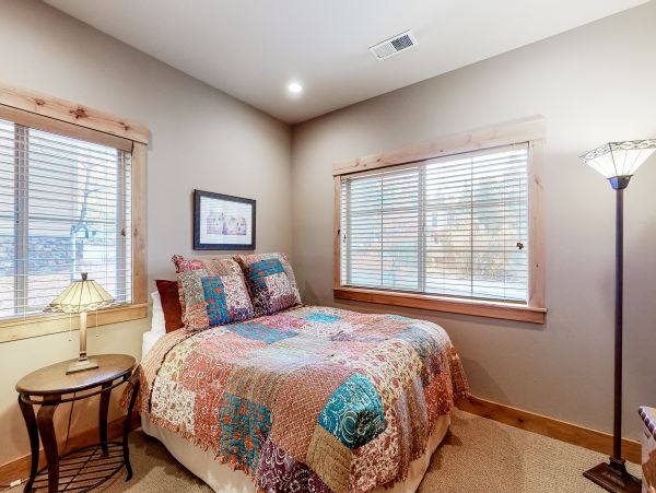 Lake Tahoe North Shore Home 1025302