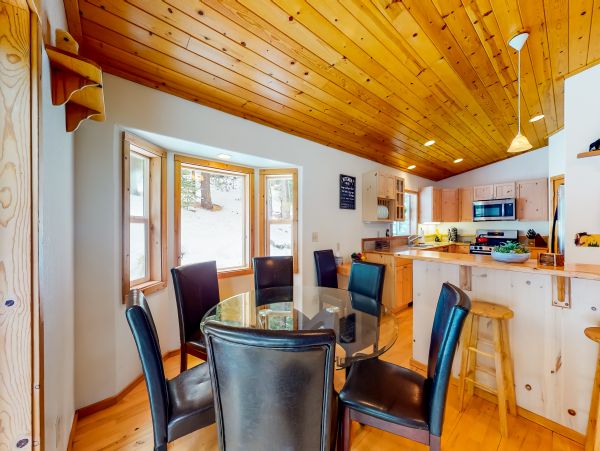 Lake Tahoe North Shore Home 1025304