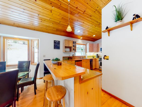 Lake Tahoe North Shore Home 1025304