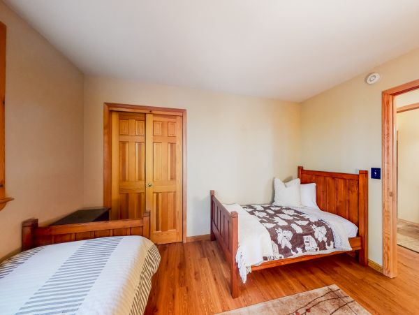Lake Tahoe North Shore Home 1025305