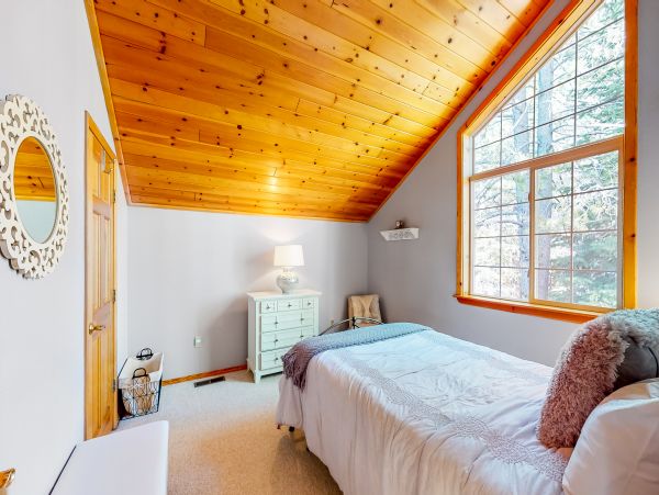 Lake Tahoe North Shore Home 1025305