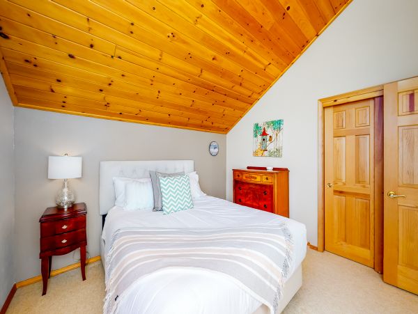 Lake Tahoe North Shore Home 1025305