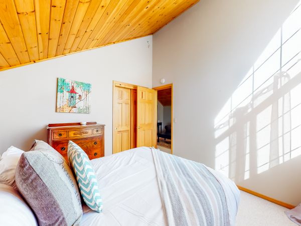 Lake Tahoe North Shore Home 1025305