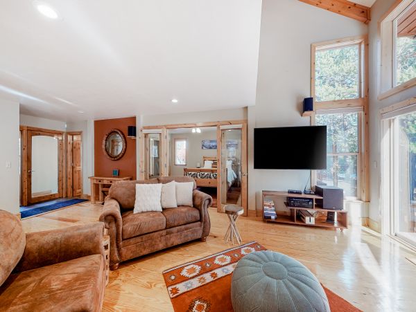 Lake Tahoe North Shore Home 1025306