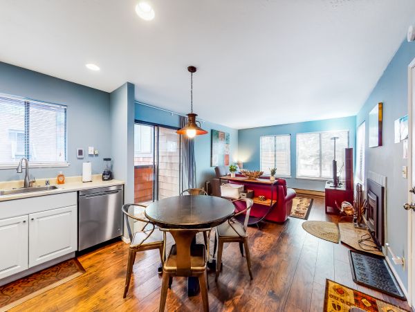 Lake Tahoe North Shore Home 1025307