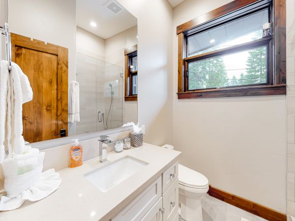 Lake Tahoe North Shore Home 1025308