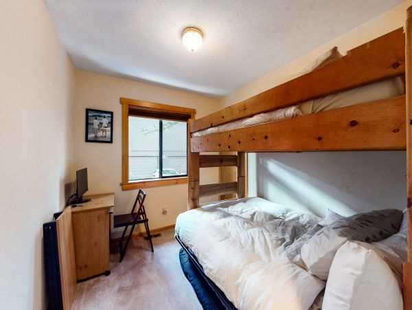 Lake Tahoe North Shore Home 1025310