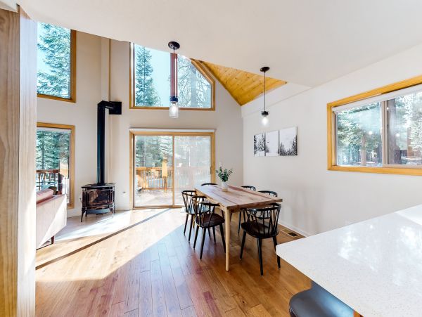 Lake Tahoe North Shore Home 1025313