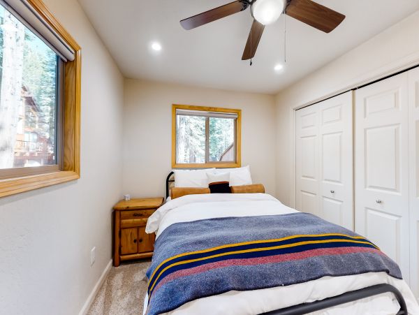 Lake Tahoe North Shore Home 1025313