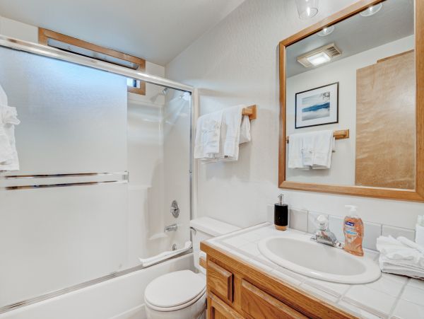 Lake Tahoe North Shore Home 1025316