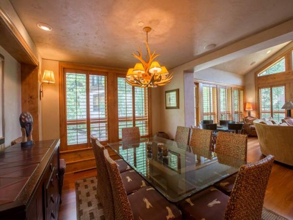 3 Plus Loft Luxury Ski in Ski out Golden Peak