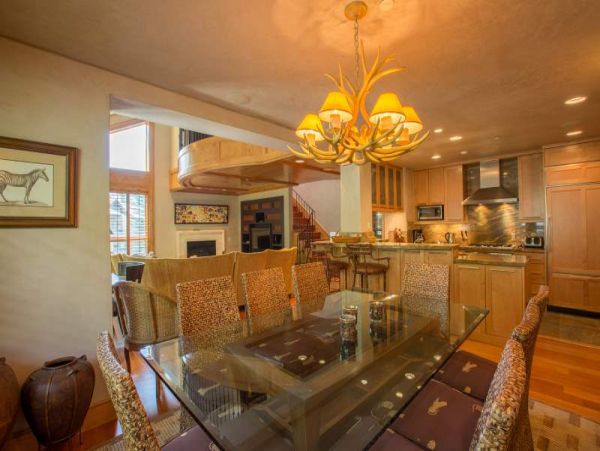 3 Plus Loft Luxury Ski in Ski out Golden Peak