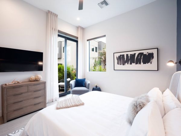 Luxury Cayman Islands Suite Oceanfront 4 Bedrooms
