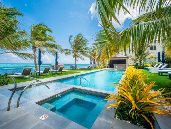 Luxury Cayman Islands Suite Oceanfront 4 Bedrooms