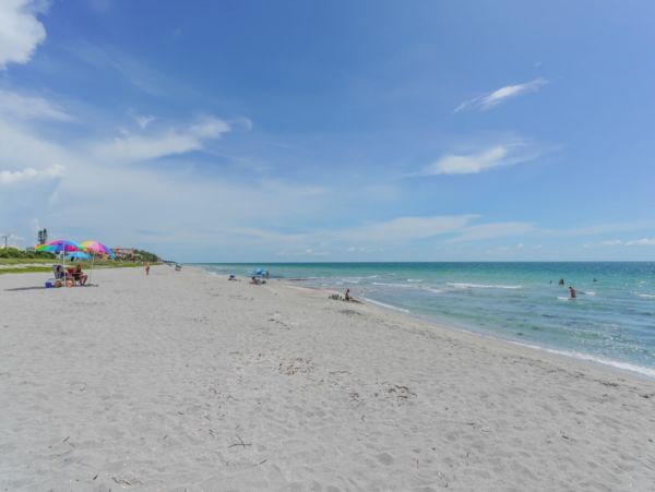 Walk to Beach Siesta Key Luxury Vacation Condo One Bedroom
