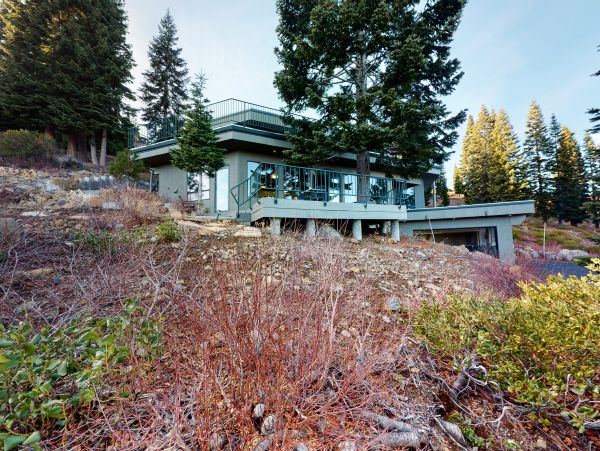 Lake Tahoe North Shore Home 1025330