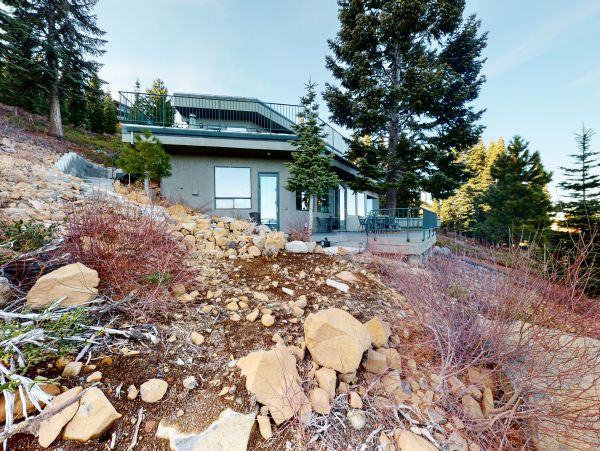 Lake Tahoe North Shore Home 1025330