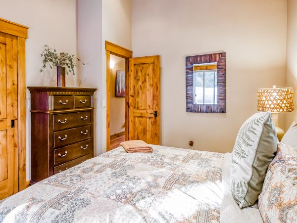 Lake Tahoe North Shore Home 1025331