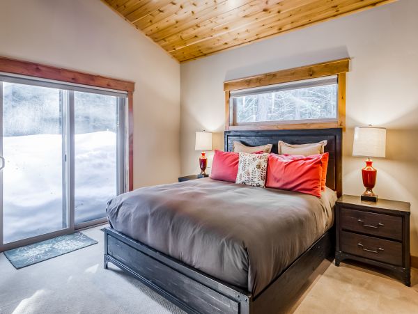 Lake Tahoe North Shore Home 1025331