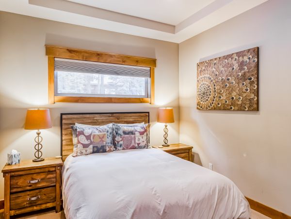 Lake Tahoe North Shore Home 1025331