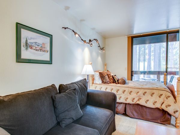 Lake Tahoe North Shore Home 1025332