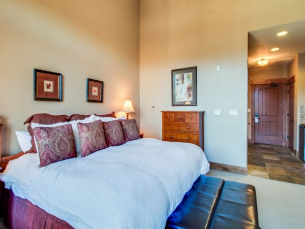 Lake Tahoe North Shore Home 1025333