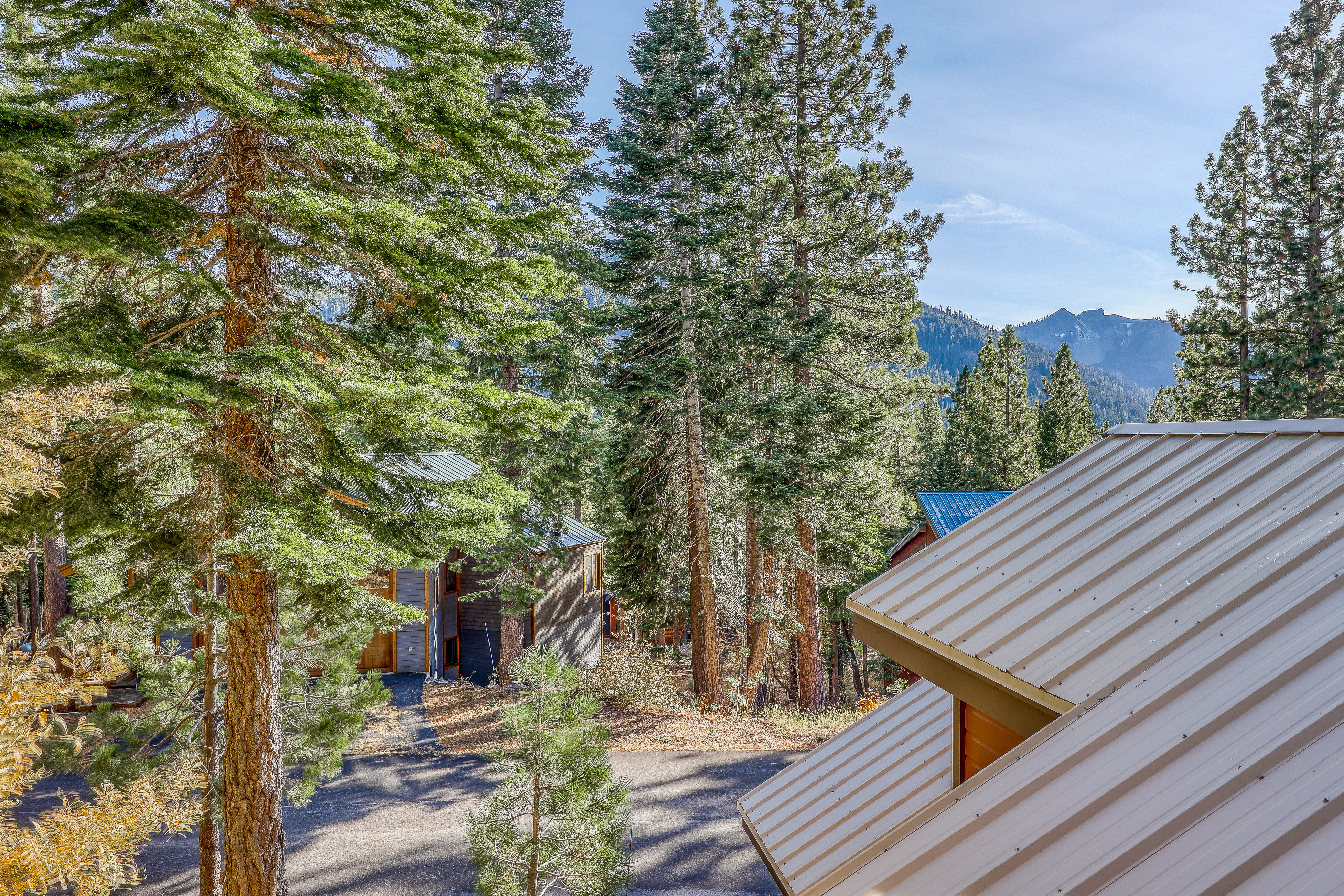Lake Tahoe North Shore Home 1025335