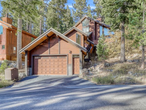 Lake Tahoe North Shore Home 1025335