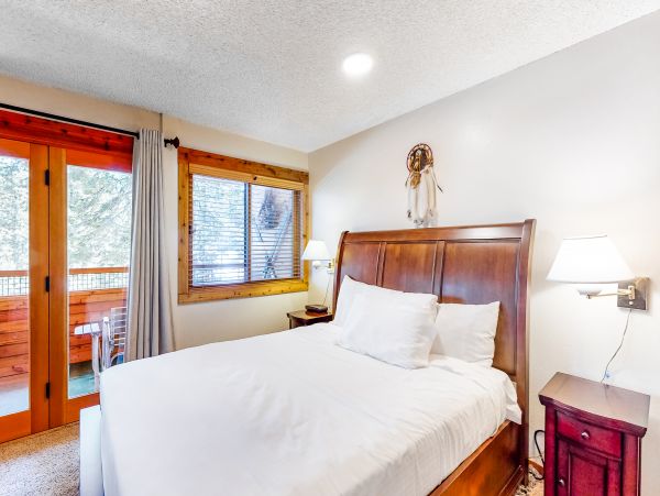 Lake Tahoe North Shore Home 1025339