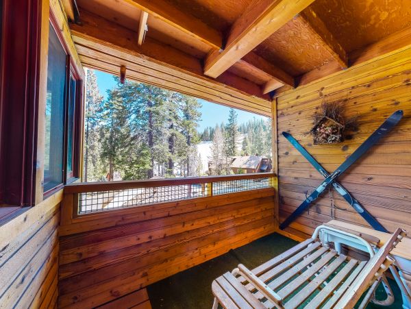 Lake Tahoe North Shore Home 1025339