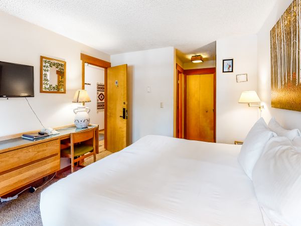 Lake Tahoe North Shore Home 1025340