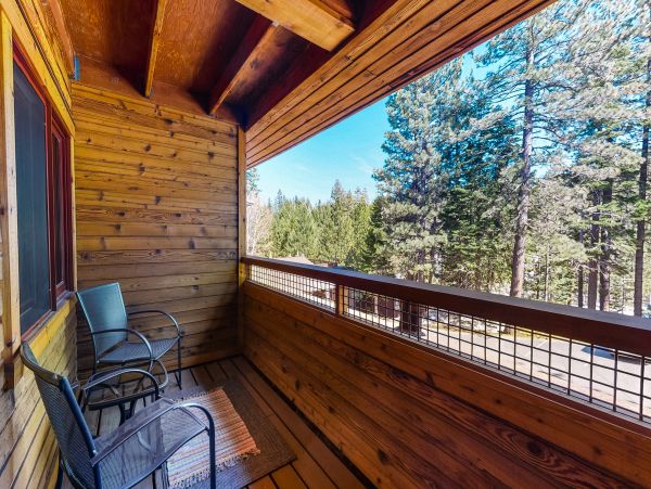 Lake Tahoe North Shore Home 1025340