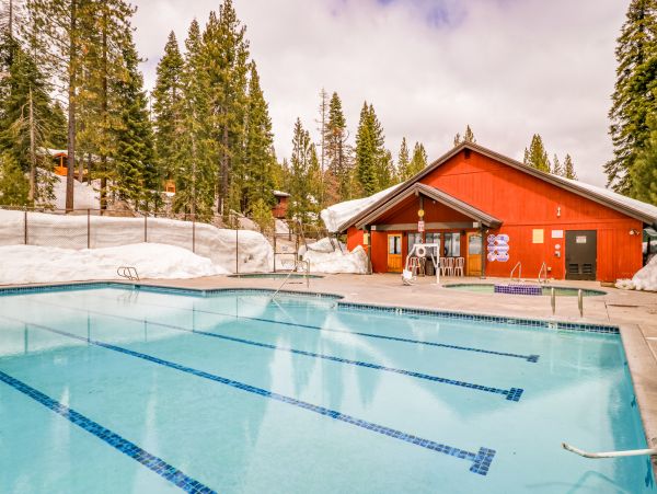 Lake Tahoe North Shore Home 1025340