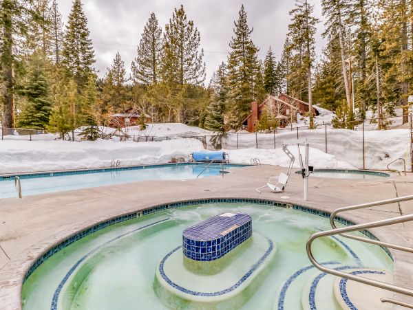 Lake Tahoe North Shore Home 1025340