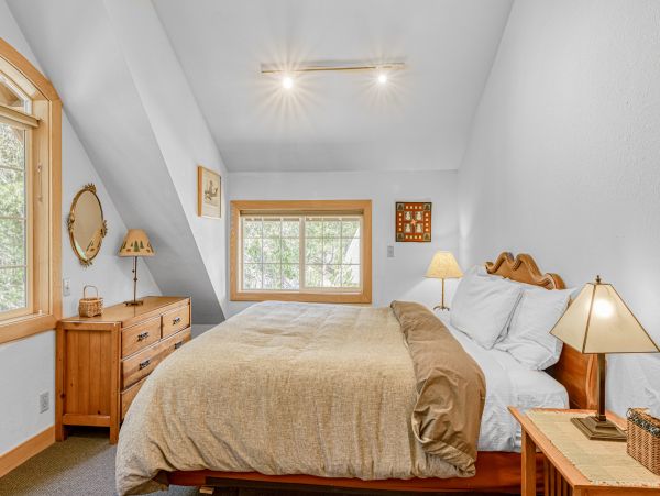 Lake Tahoe North Shore Home 1025341