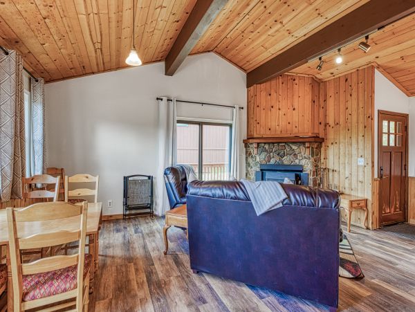 Lake Tahoe North Shore Home 1025342