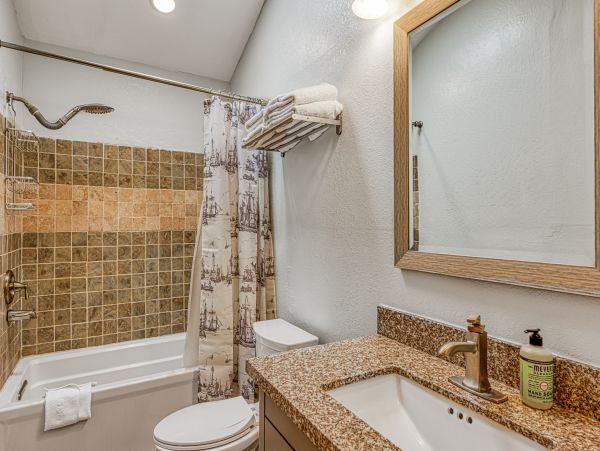 Lake Tahoe North Shore Home 1025342