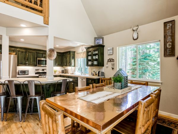 Lake Tahoe North Shore Home 1025345