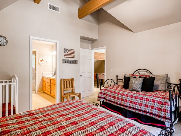 Lake Tahoe North Shore Home 1025345