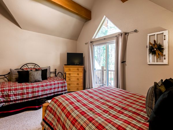Lake Tahoe North Shore Home 1025345