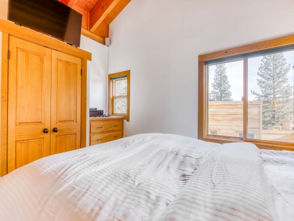 Lake Tahoe North Shore Home 1025347