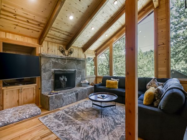 Lake Tahoe North Shore Home 1025348