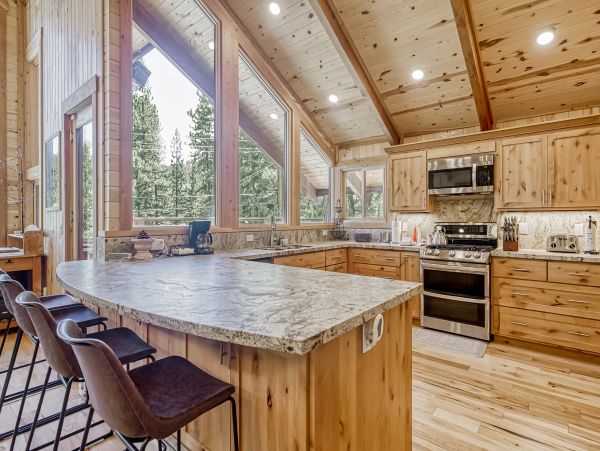 Lake Tahoe North Shore Home 1025348