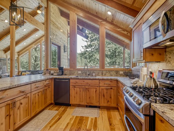 Lake Tahoe North Shore Home 1025348