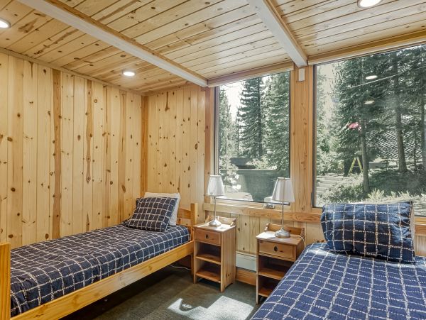 Lake Tahoe North Shore Home 1025348