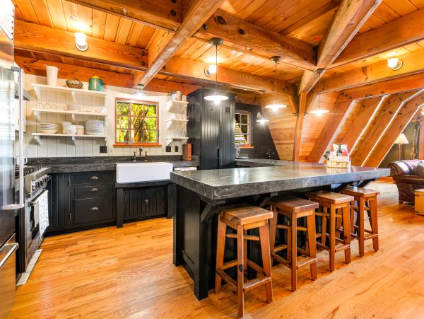 Lake Tahoe North Shore Home 1025349